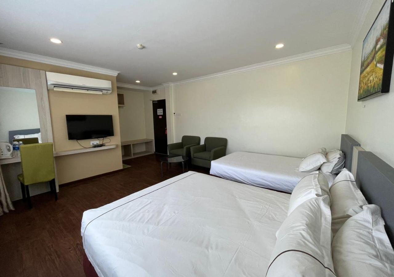 Angsoka Hotel Teluk Intan Exteriér fotografie