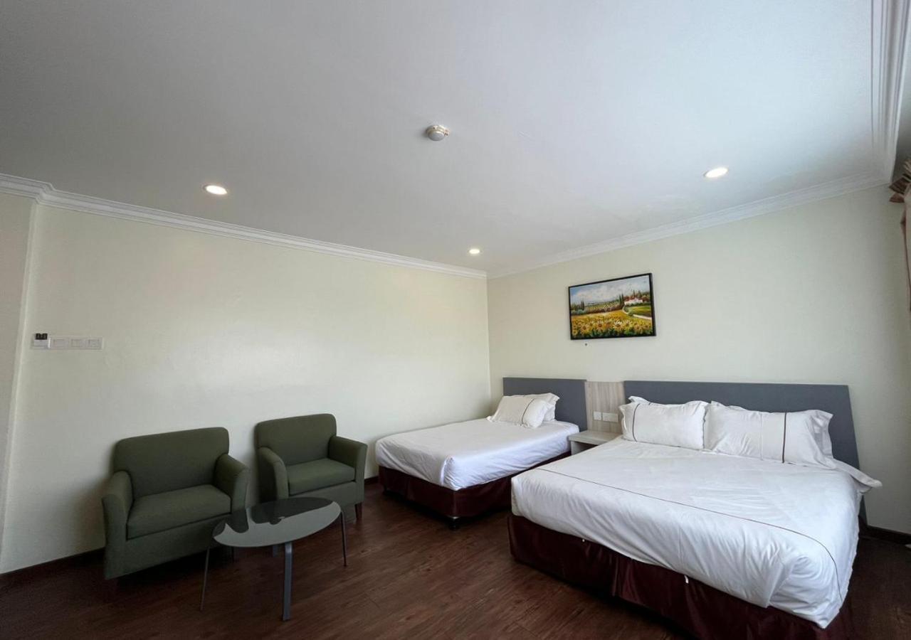 Angsoka Hotel Teluk Intan Exteriér fotografie